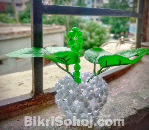 পুঁতির আপেল